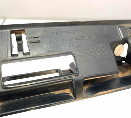 Suporte Luz De Placa Ford Fusion 2006/2009