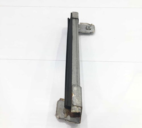 Guia Canaleta Vidro Porta T. E. Ford Fiesta Hatch 03/14