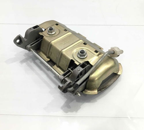 Maçaneta Externa Traseira E. Chevrolet Corsa 96/06 C/detalhe