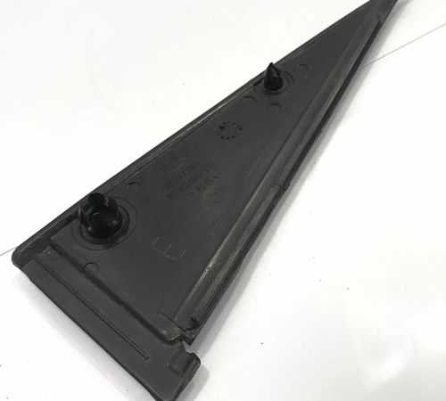 Acabamento Ext  Porta Traseira Esquerda Gm Corsa 1997/2006