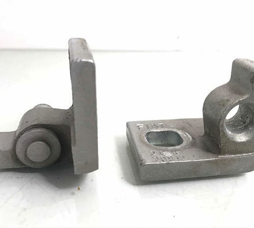 Batente Dobradiça Porta T.e Fiat Palio Attractive 2013/2018