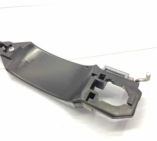 Suporte Maçaneta Porta Tras. Esq. Fiat Strada 2019