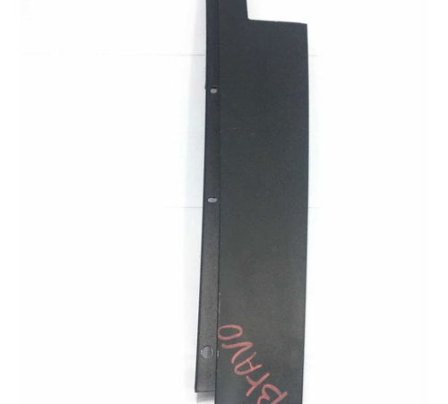 Moldura Janela Porta Traseira Esquerda Fiat Bravo 2013/2016