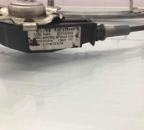 Máquina Vidro Manual Porta Traseira Esquerda Fiat Palio 2012