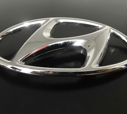 Emblema Hyundai Capô Traseiro Hyundai Hb20 Sedan 2016