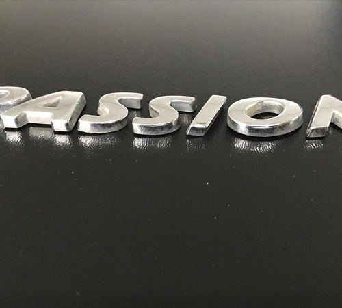 Emblema Passion Capô Traseiro Peugeot 2...