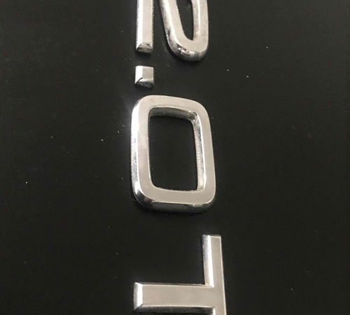 Emblema 2.0t Capô Traseiro Audi A4 2011