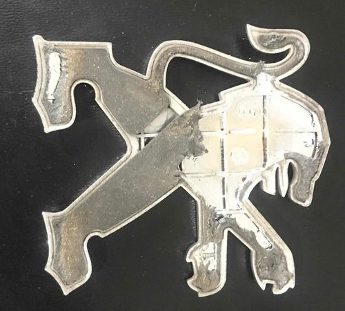 Emblema Peugeot Capô Traseiro Peugeot 207 2008