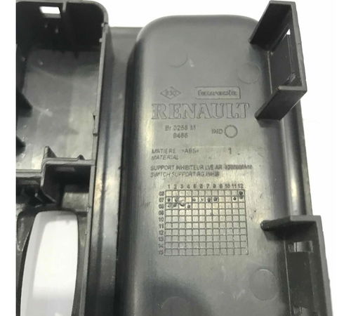 Moldura Botão Trava Porta Renault Sandero 2008