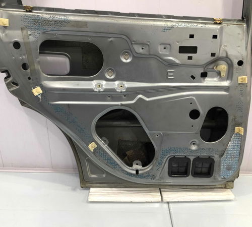 Porta Traseira Esquerda Chevrolet Corsa Wagon 2000