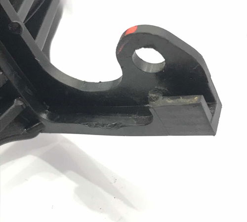 Moldura Acabamento Lado Direito Toyota Etios Sedan 2020