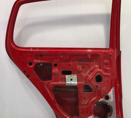 Porta Traseira Esquerda Volkswagen Fox 2010/2014