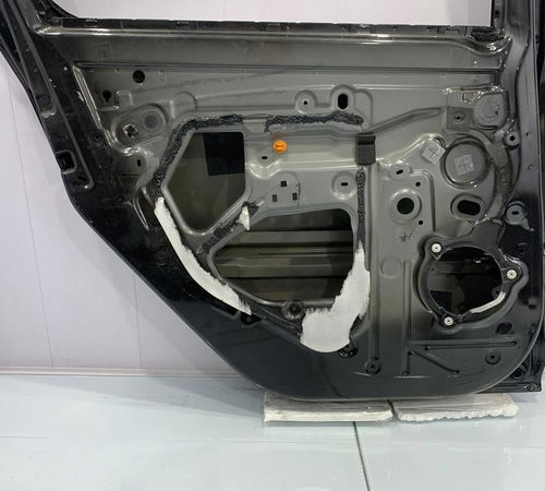 Porta Traseira Esquerda Renault Sandero 2015/2019