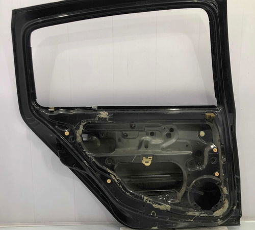 Porta Traseira Esquerda Renault Clio 2012/2016