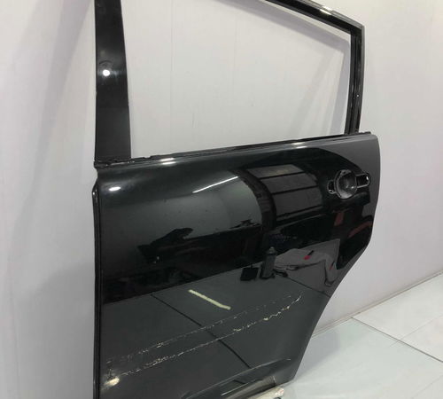 Porta Traseira Esquerda Nissan Tiida Hatch 2008/2015