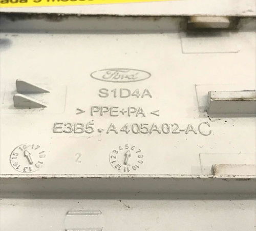 Portinhola Combustível Branca Ford Ka 2016