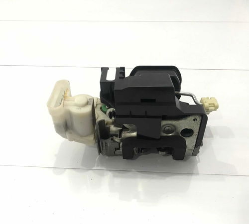 Fechadura Porta Dianteira Direita Fiat Strada 2020