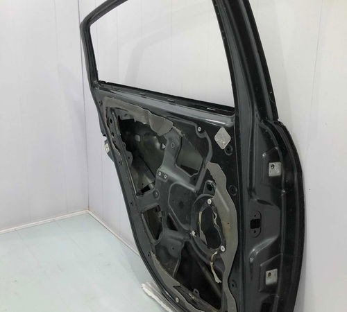 Porta Traseira Esquerda Fiat Bravo 2010/2015 Com Detalhes
