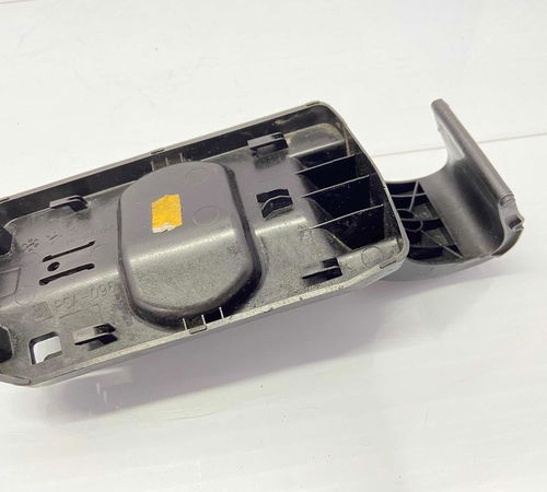 Suporte Portinhola Audi A4 2011