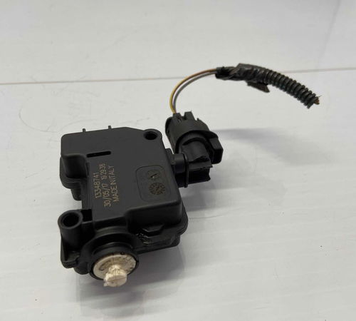 Motor Trava Portinhola Gm Onix 2015