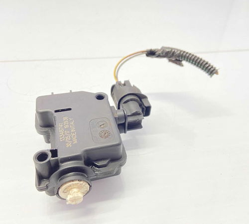Motor Trava Portinhola Gm Onix 2015