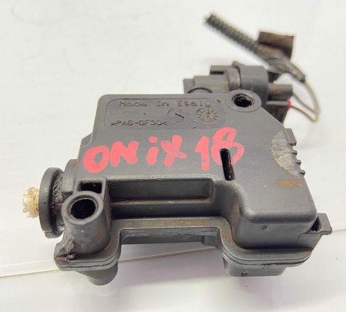 Motor Trava Portinhola Gm Onix 2015