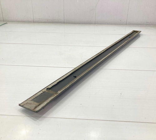 Friso Preto T. D. Chevrolet Vectra Sedan 06/12 C/detalhe