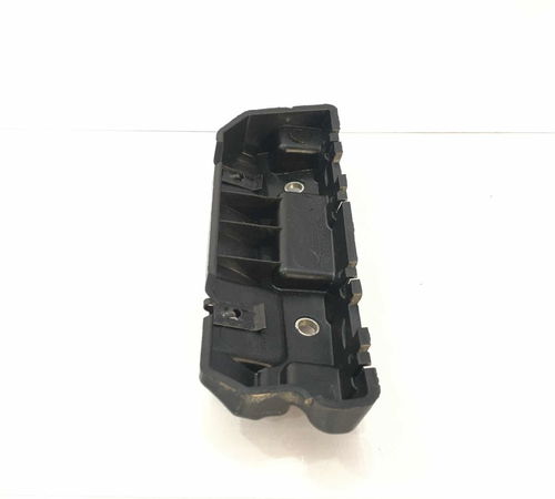 Suporte Moldura Porta Traseira Direita Fiat Strada 2019