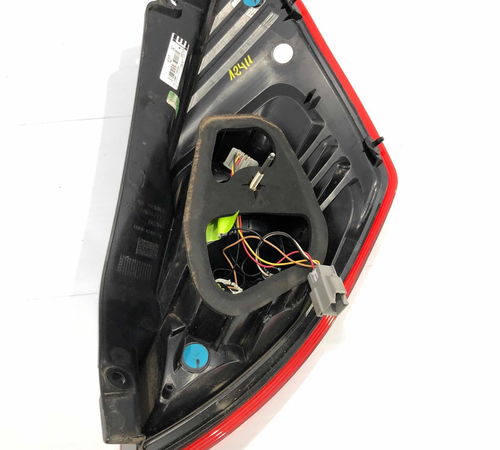Lanterna Esquerda Ford New Fiesta Hatch 2015/2020