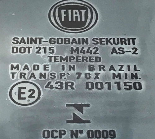 Vidro Vigia Traseiro Direito Fiat Vivace 2011/2014