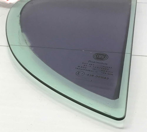 Vidro Vigia Traseiro Direito Fiat Palio 2013/2018