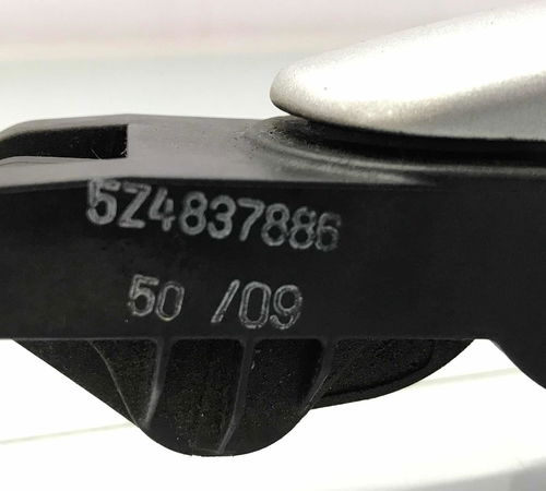 Maçaneta Externa Prata C/detalhe Volkswagen Fox 2013