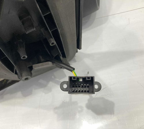 Retrovisor Direito Elétrico Gm Ônix 2017 - 2020