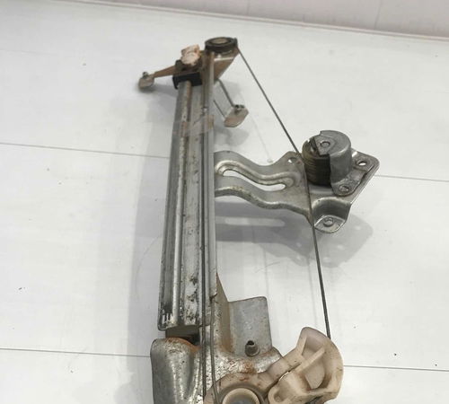 Maquina De Vidro Traseira Direita Manual Gm  Celta 2010