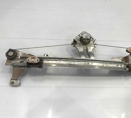 Maquina De Vidro Traseira Direita Manual Gm  Celta 2010