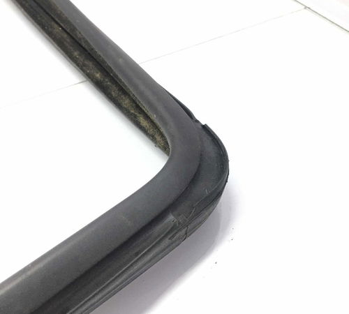 Borracha Canaleta Traseira Direita Chevrolet Vectra Gt 06/12