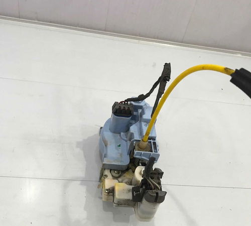 Fechadura Traseira Direita Chevrolet Vectra 06-12