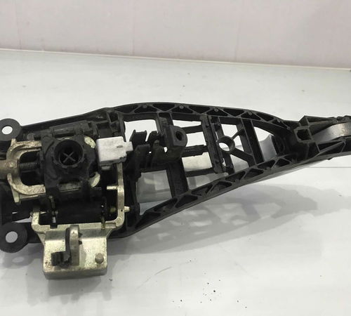 Maçaneta Externa Traseira Direita Chevrolet Vectra C/detalhe