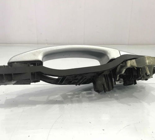 Maçaneta Externa Traseira Direita Chevrolet Vectra C/detalhe