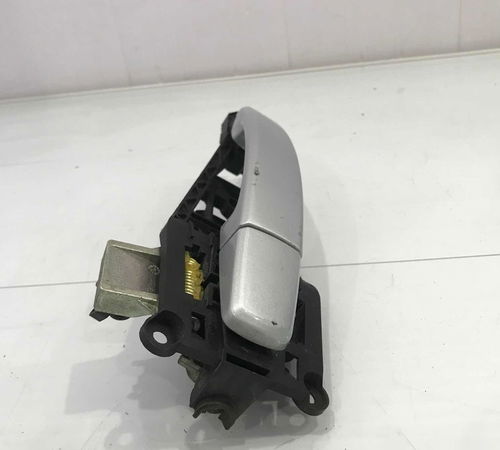 Maçaneta Externa Traseira Direita Chevrolet Vectra C/detalhe