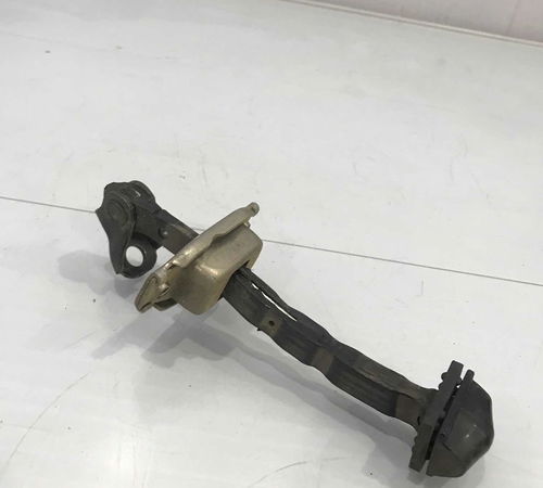 Limitador Traseiro Direito Honda City 2014