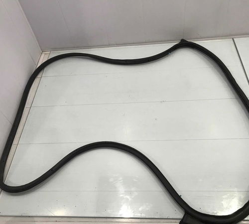 Borracha De Vedação Traseira Direita Chevrolet Cobalt 13-17