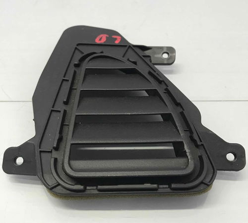 Grade Difusor Painel Direito Nissan Tiid...