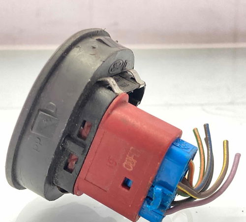 Botão Comando Vidro C/detalhe Lado Direito Ford Ka 2012