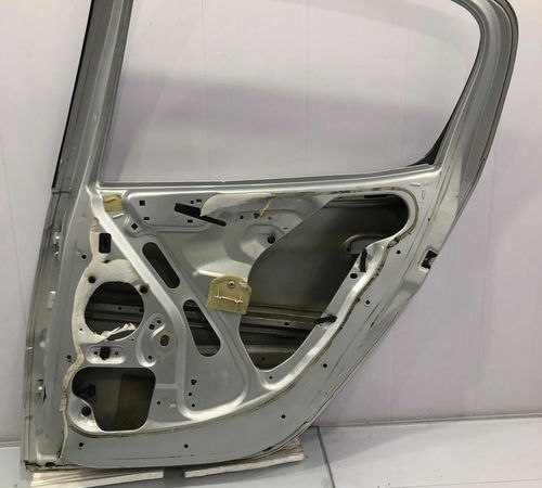 Porta Traseira Direita Peugeot 207 Hatch 2007/2015