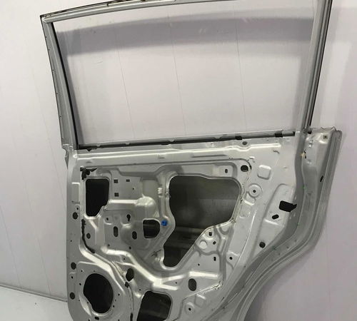 Porta Traseira Direita Nissan Tiida 08/15