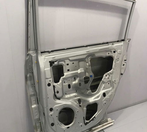 Porta Traseira Direita Nissan Tiida 08/15