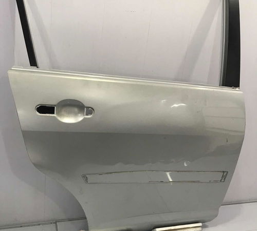 Porta Traseira Direita Nissan Tiida 08/15
