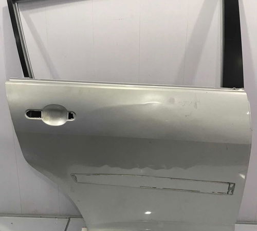 Porta Traseira Direita Nissan Tiida 08/1...