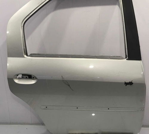 Porta Traseira Direita Renault Logan 201...